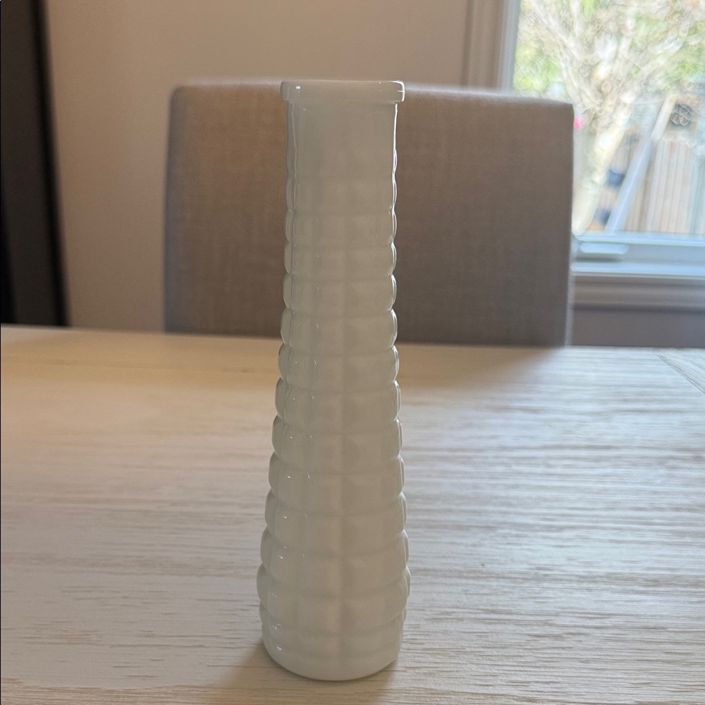 White Textured Ceramic Bud Vase - Modern Home Accent